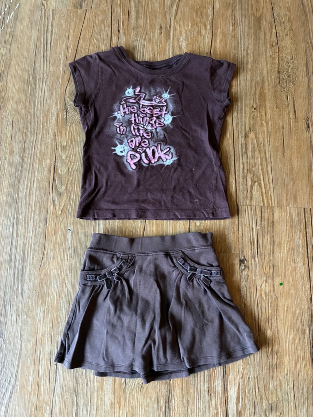 Girl’s matching set, size 4/4T